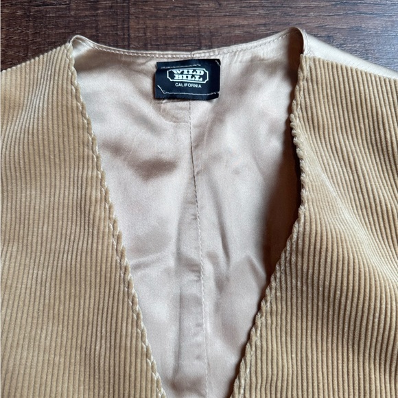 Vintage Western Beige and Satin Corduroy Vest - Picture 3 of 5